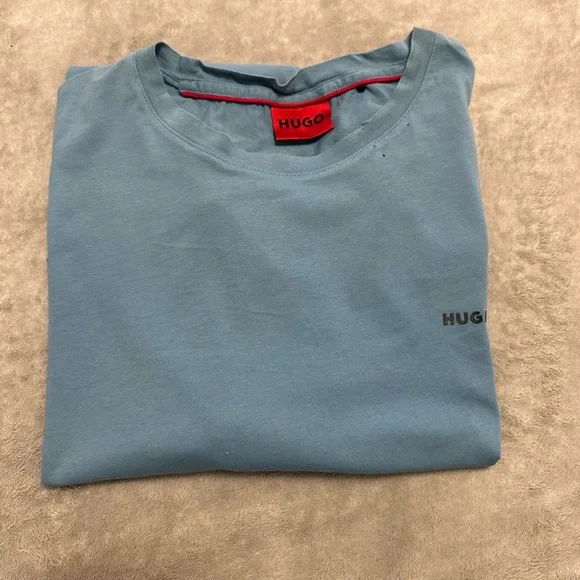 Hugo boss men tee - Picture 2 of 12